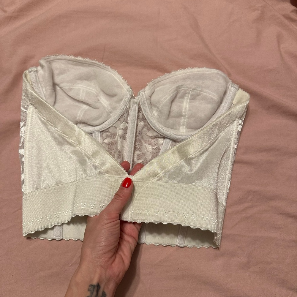 Vintage Sears Darling white lace bustier / corset top - Picture 5 of 6